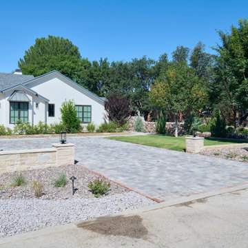 Modern Farmhouse in the Valley