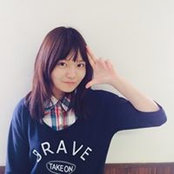 Lee Shan's photo