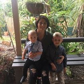Sandi Sesaline's photo
