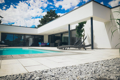 Moderner Pool in Köln