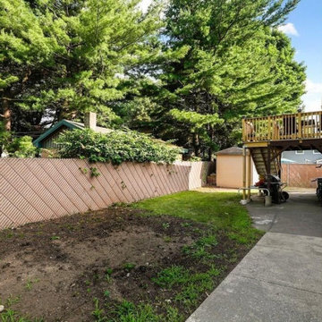 Split-Entry Raised Ranch with Basement Suite in Saugus