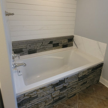 Northern Slate Stacked Stone DIY Bathtub Lining
