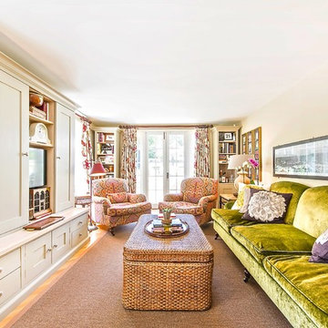 Tutts Clump - Restored Cottage with Bespoke Kitchen & Joinery