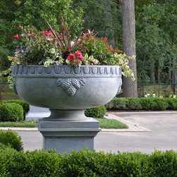 Solid Stone Planters and Urns - Garden Statues And Yard Art
