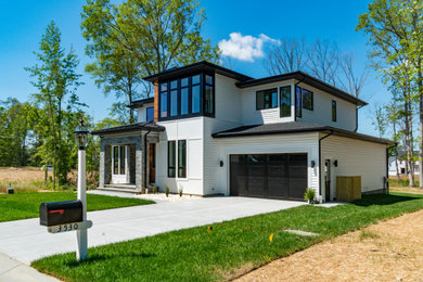 Example of a minimalist exterior home design in Richmond