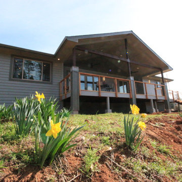 Dolores Residence