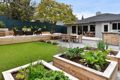 Inspiration for a modern patio remodel in San Francisco