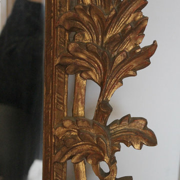 Vintage Carved Italian Giltwood Mirror