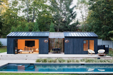 Shelter Island Eel House