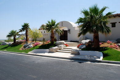 Island style exterior home photo in Los Angeles
