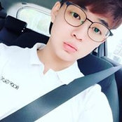 Teo Wei's photo