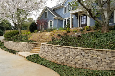 Mountain style home design photo in Atlanta
