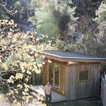 Studio Uno: Backyard Prefab Office