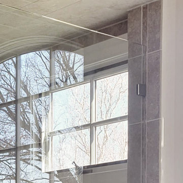90 Degree Corner Shower with Beveled Clamps and Hinges