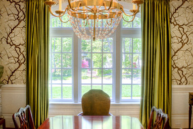 Dining room - traditional dining room idea in Richmond