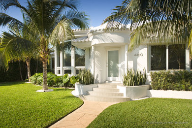 Inspiration for a mediterranean home design remodel in Miami
