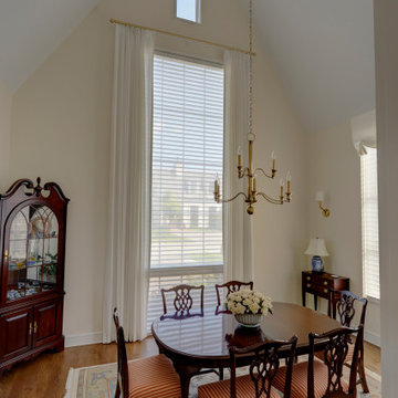 Dining room with vaulted ceiling