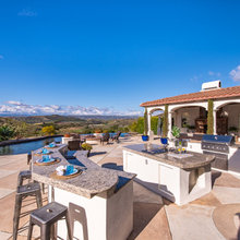 Outdoor kitchen