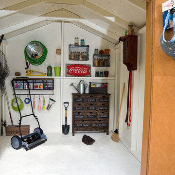 Storage Sheds & Garage Buildings