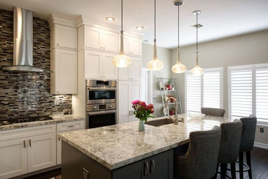 Inspiration for a transitional kitchen in Las Vegas.