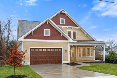 Inspiration for a craftsman exterior home remodel in DC Metro