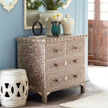 chest/table