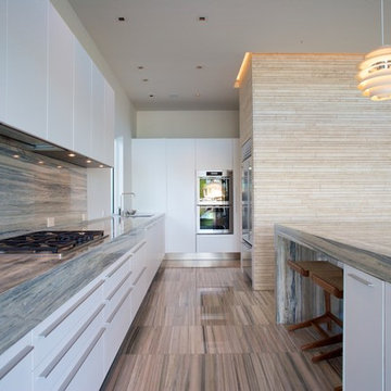 Venetian Islands Contemporary