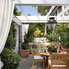 BACKYARD DESIGNS