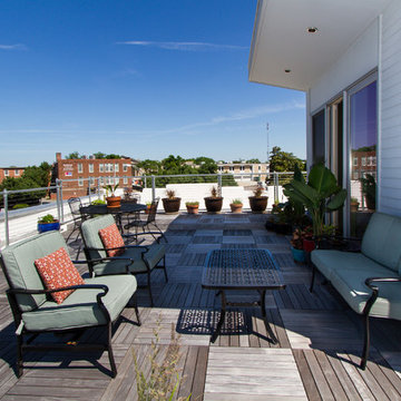 Urban Penthouse & Roof Deck