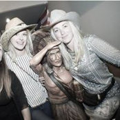 Jess Knowles's photo