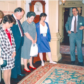 Peter lecturing docents at State Dept. Diplomatic Reception Rooms