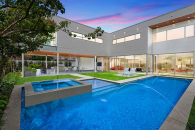 Inspiration for a modern home in Houston.