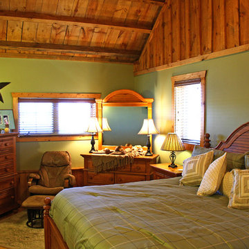 Combination Home & Barn in Nebraska