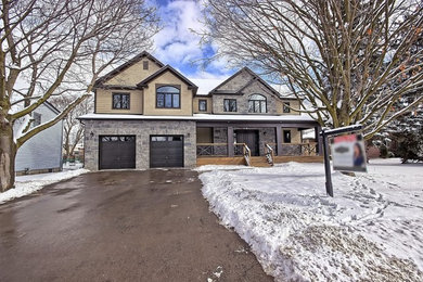 Elegant exterior home photo in Toronto