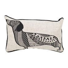 DECORATIVE PILLOWS AND THROWS