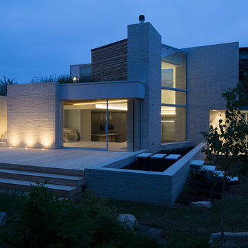 Y House