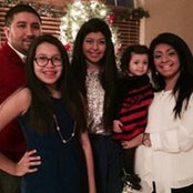 Veronica Vela's photo