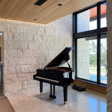 Piano House Entry