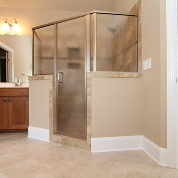 Master suite bathroom