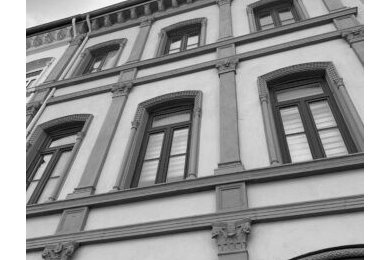 Modernisierung eines Stadthauses mit Ersatzbau im Innenhof