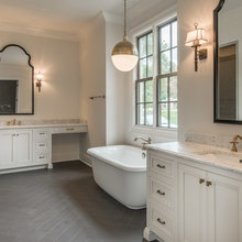 Upstairs Bathroom - Jack & Jill