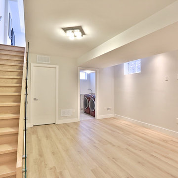 Semi-Detached Home In Chaplin Estates, Toronto