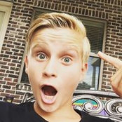 Foto von Ashton Surrency