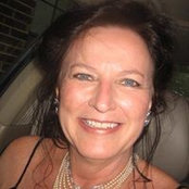 Janie Mills's photo