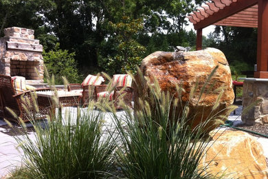 This is an example of a contemporary landscaping in Philadelphia.