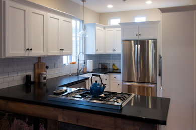 Example of a trendy kitchen design in San Diego