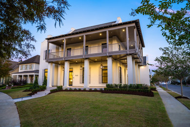 Home design - coastal home design idea in New Orleans