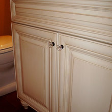 Beautiful crystal knobs, Venice door style by Dura Supreme and fancy gr