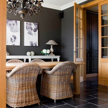 Large Format Natural Stone Tile (Studio V21)