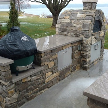 Outdoor Kitchens